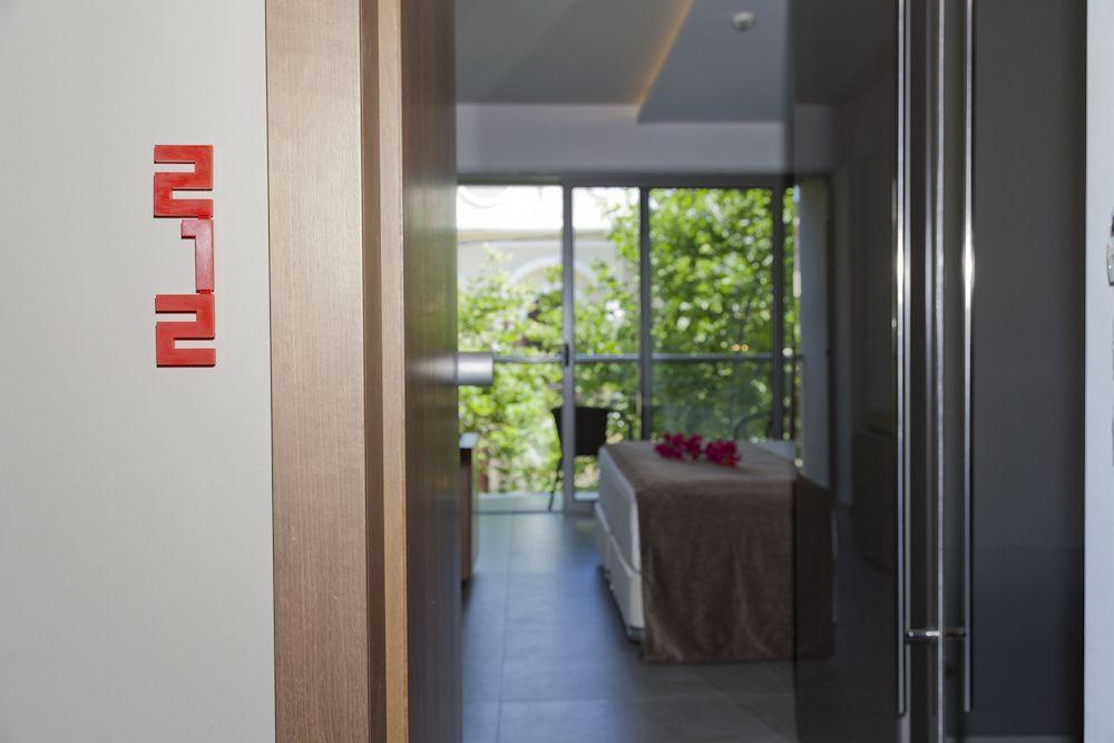 Oktober Downtown Boutique Hotel Rhodes City Ngoại thất bức ảnh