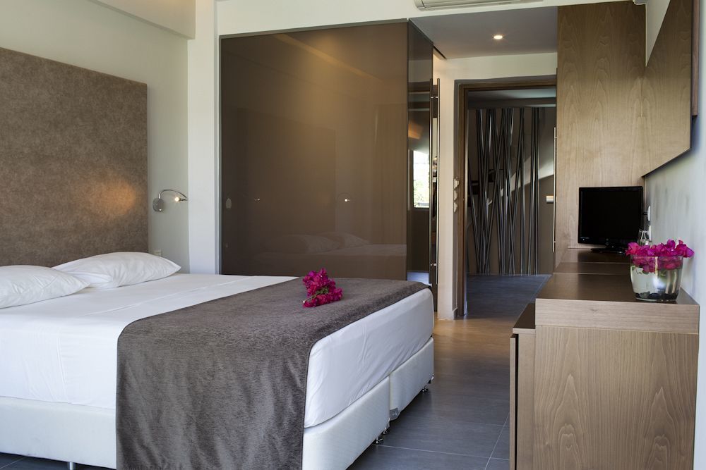 Oktober Downtown Boutique Hotel Rhodes City Ngoại thất bức ảnh