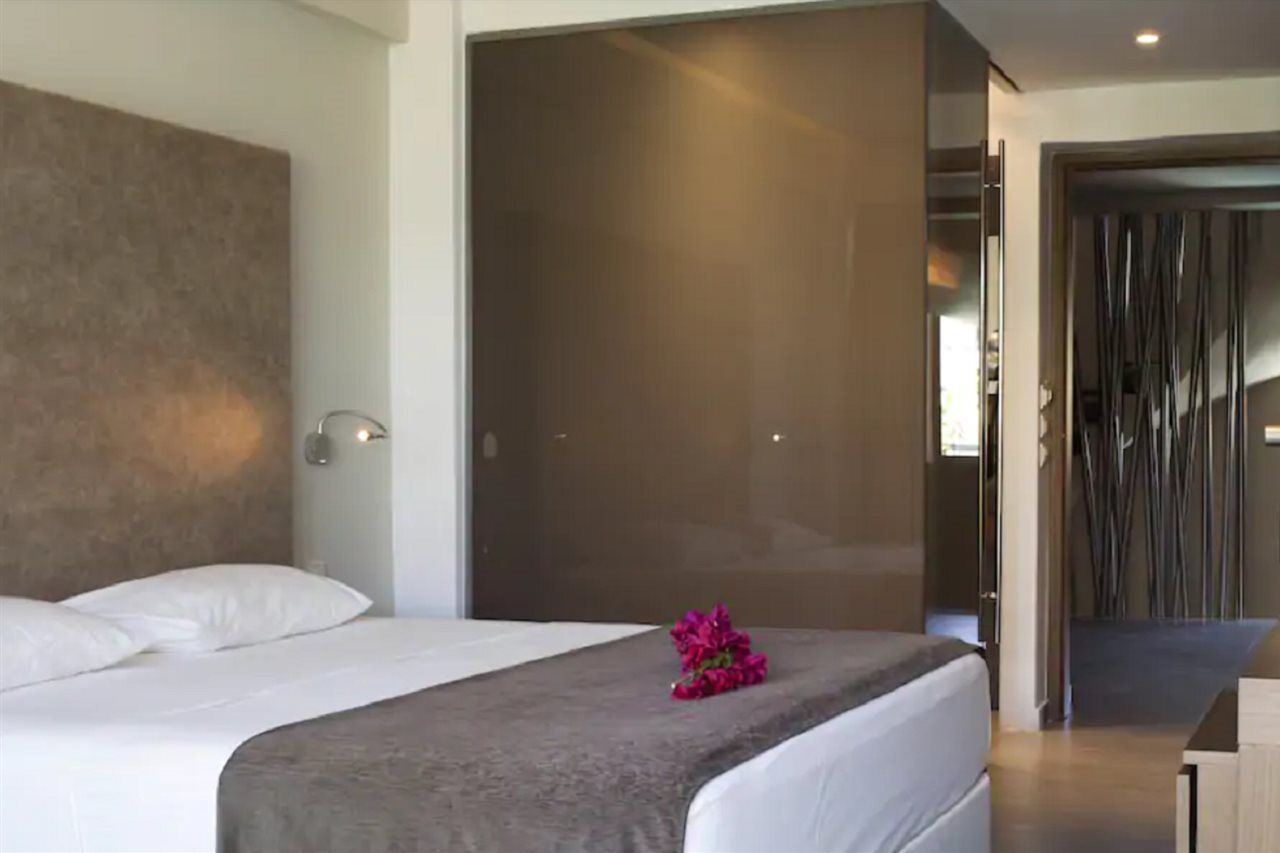 Oktober Downtown Boutique Hotel Rhodes City Ngoại thất bức ảnh