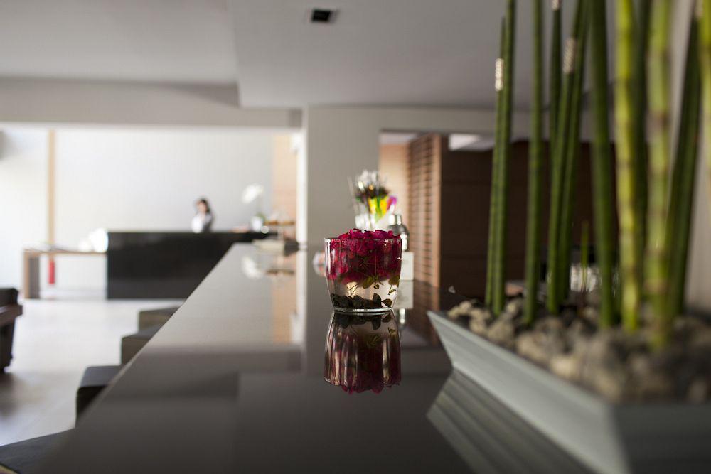 Oktober Downtown Boutique Hotel Rhodes City Ngoại thất bức ảnh